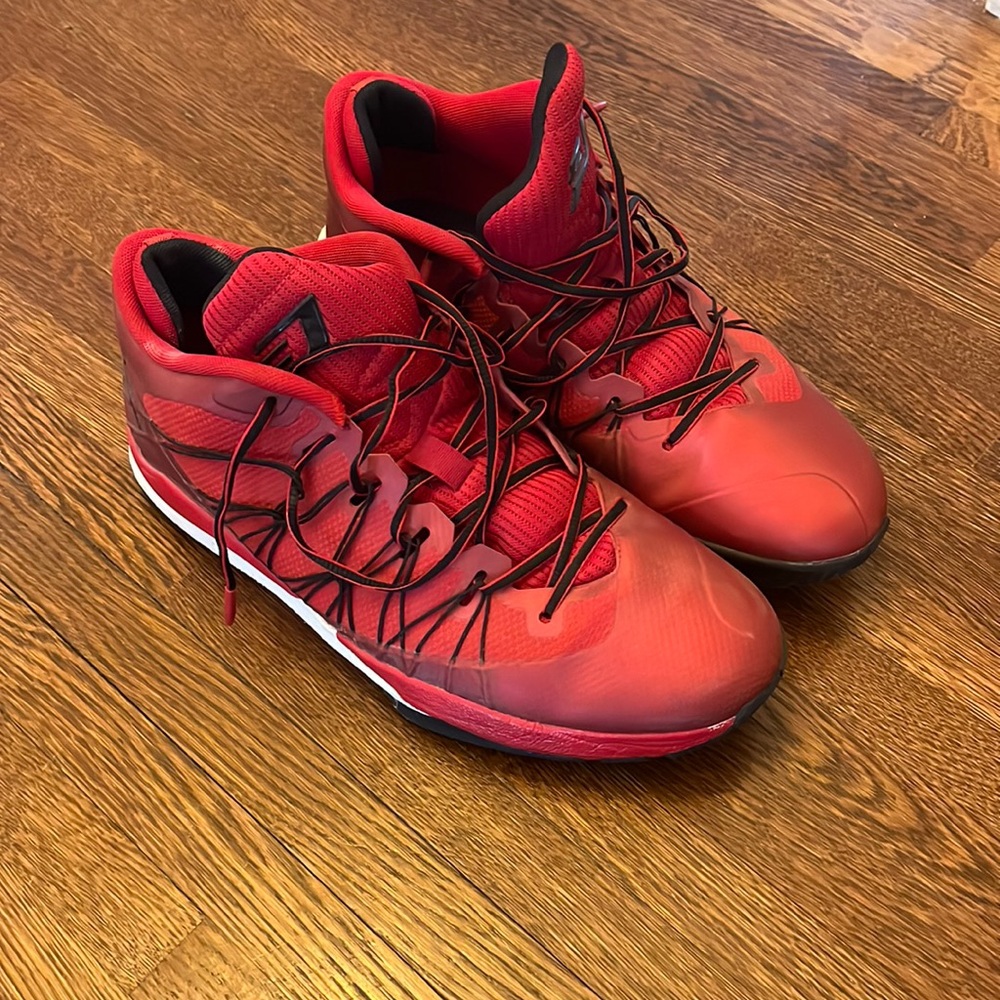 basketball shoes! air jordan.